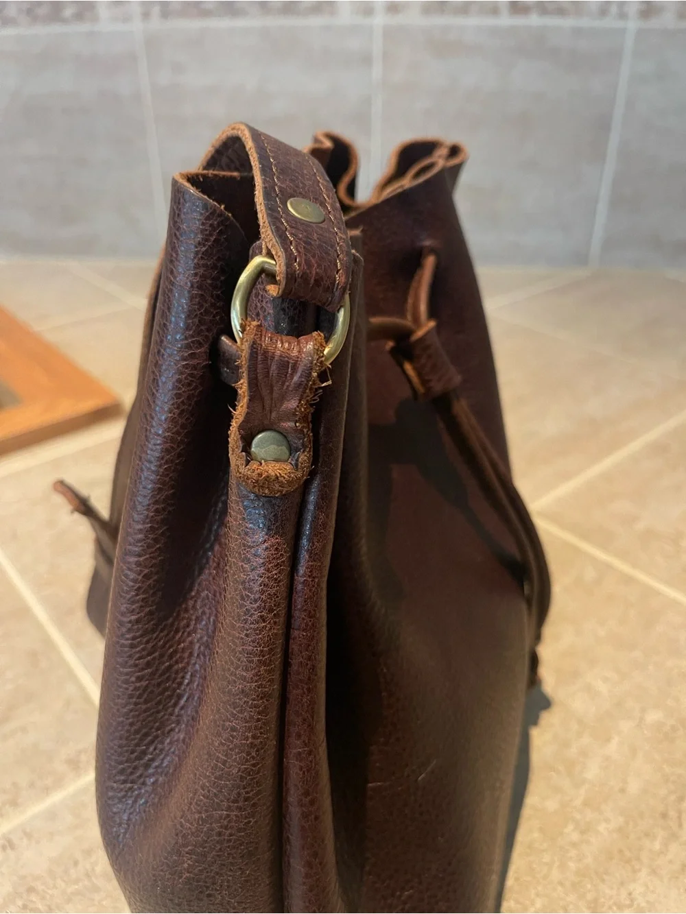 Women’s Brown Leather Bucket Bag with Drawstring closure - large